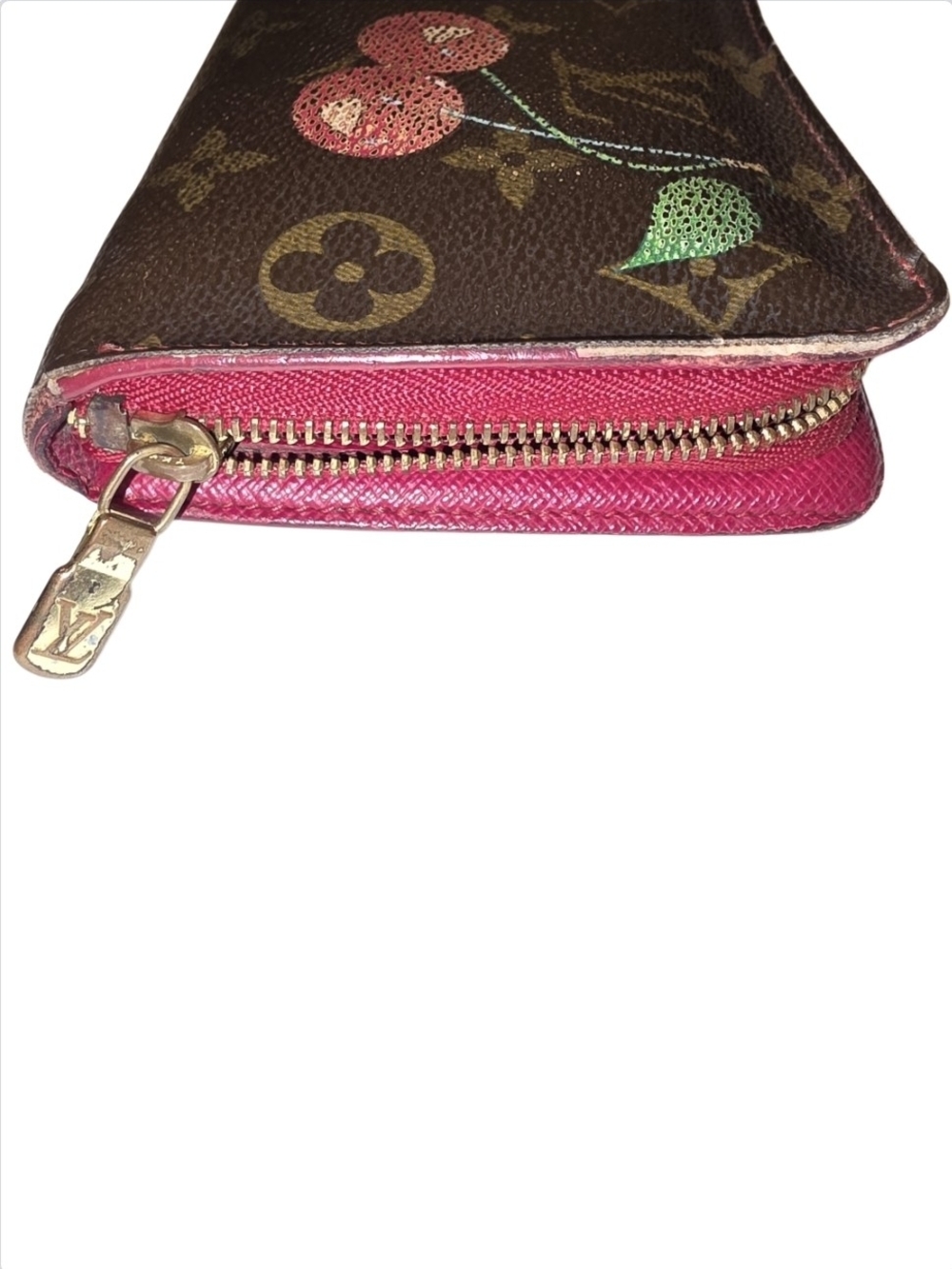 Louis Vuitton x Takashi Murakami Monogram Cerises Zippy Wallet Red Interior 2005 - Picture 3 of 9